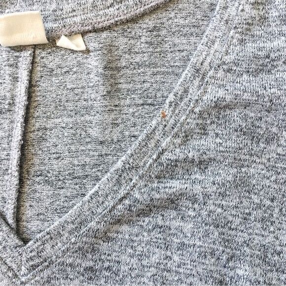 🔃Gap Light Gray V Neck Soft Spun Knit Midi Dress - Picture 7 of 8